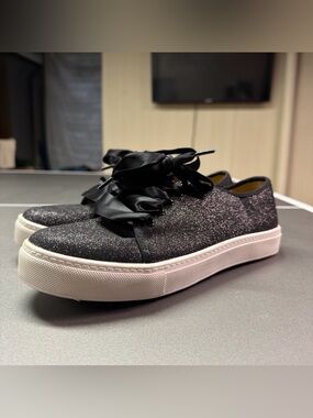 Dirty Laundry Women's Black Glitter Sneakers Size 8 Great Condition